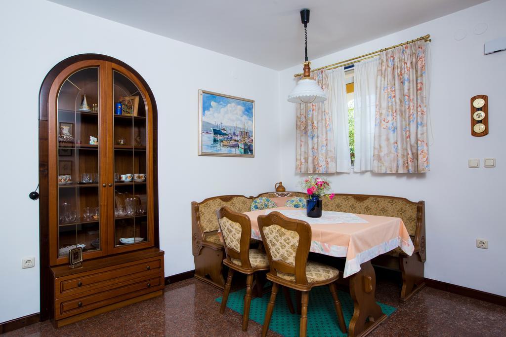 Apartment Dolores オパティヤ エクステリア 写真